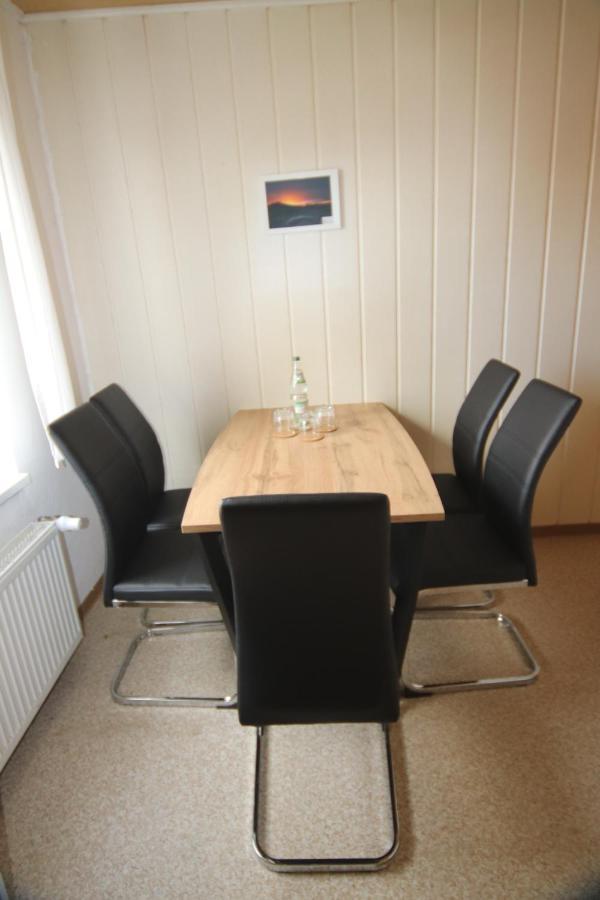 Ruhige Wohnung Mit Terrasse Nur 5 Minuten Zur Mueritz Marienfelde Exteriér fotografie
